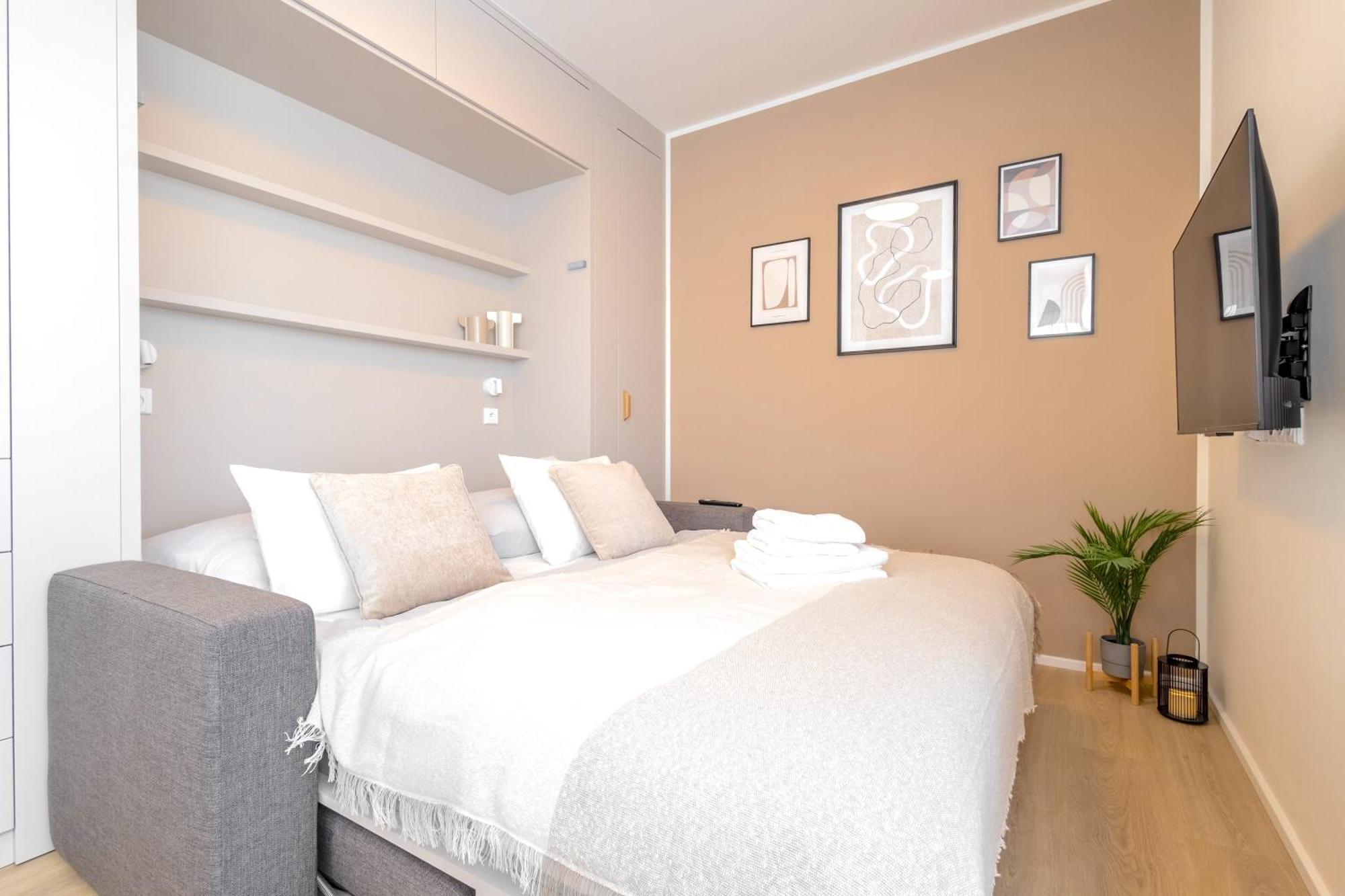 Apartmán Bright 2br - 4th Floor, Balcony, Free Parking By Gravity *